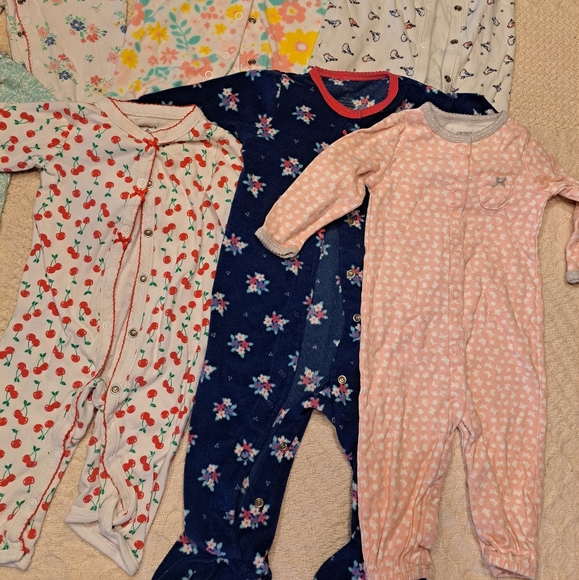 Girls PJ bundle - Picture 8 of 8